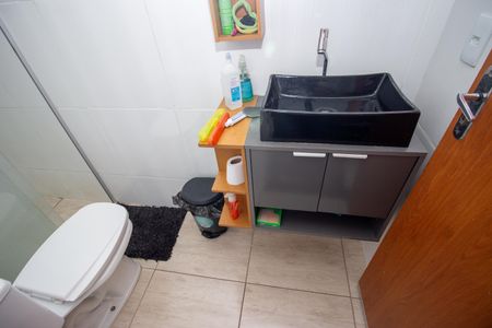 Casa à venda com 180m², 3 quartos e 2 vagasBanheiro da Suíte