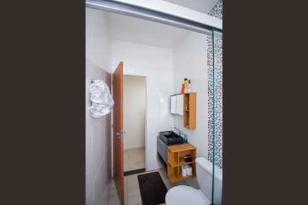 Casa à venda com 180m², 3 quartos e 2 vagasBanheiro Social