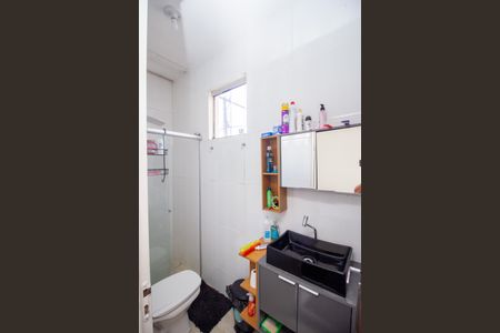 Casa à venda com 180m², 3 quartos e 2 vagasBanheiro da Suíte