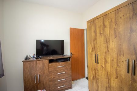 Casa à venda com 180m², 3 quartos e 2 vagasQuarto 2