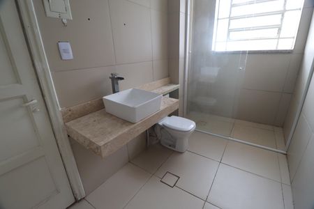 Apartamento para alugar com 62m², 3 quartos e sem vagaBanheiro 