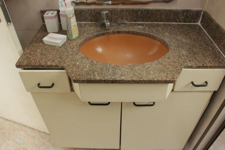 Apartamento para alugar com 94m², 2 quartos e 1 vagaBanheiro