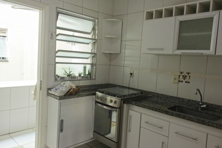 Apartamento para alugar com 94m², 2 quartos e 1 vagaCozinha