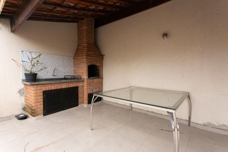 Casa de condomínio para alugar com 56m², 2 quartos e 1 vaga Casa de condomínio para alugar com 56m², 2 quartos e 1 vagaÁrea Comum´- Churrasqueira