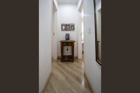 Apartamento à venda com 109m², 2 quartos e 1 vagaCorredor 