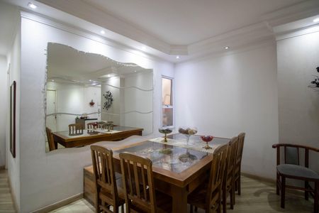 Apartamento à venda com 109m², 2 quartos e 1 vagaSala 