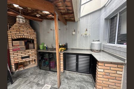 Casa de condomínio à venda com 136m², 3 quartos e 2 vagas Casa de condomínio à venda com 136m², 3 quartos e 2 vagasChurrasqueira