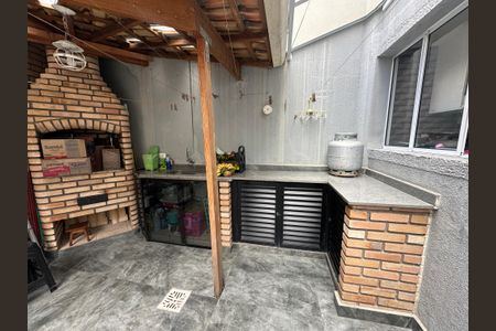 Casa de condomínio à venda com 136m², 3 quartos e 2 vagas Casa de condomínio à venda com 136m², 3 quartos e 2 vagasChurrasqueira