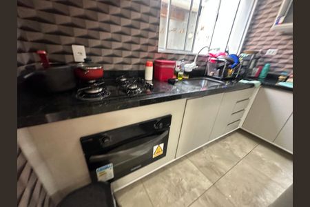 Casa de condomínio à venda com 136m², 3 quartos e 2 vagas Casa de condomínio à venda com 136m², 3 quartos e 2 vagasCozinha
