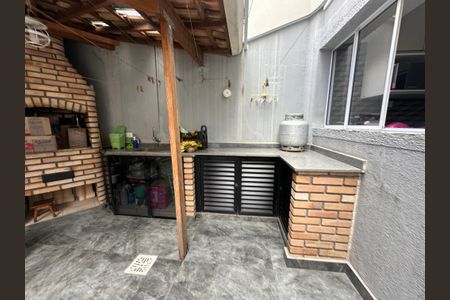 Casa de condomínio à venda com 136m², 3 quartos e 2 vagas Casa de condomínio à venda com 136m², 3 quartos e 2 vagasChurrasqueira