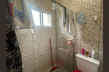Casa de condomínio à venda com 136m², 3 quartos e 2 vagas Casa de condomínio à venda com 136m², 3 quartos e 2 vagasBanheiro da Suíte
