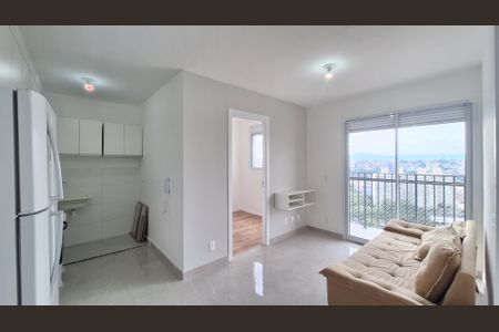 Sala/Cozinha/Área de serviço de apartamento para alugar com 2 quartos, 37m² em Bom Retiro, São Paulo
