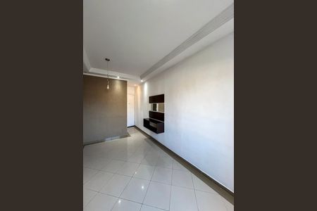 Apartamento para alugar com 48m², 2 quartos e 1 vaga Apartamento para alugar com 48m², 2 quartos e 1 vagaSala