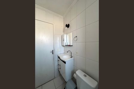 Apartamento para alugar com 48m², 2 quartos e 1 vaga Apartamento para alugar com 48m², 2 quartos e 1 vagaBanheiro
