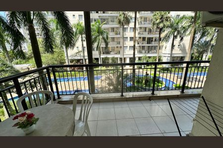 Apartamento para alugar com 70m², 2 quartos e 2 vagasVaranda