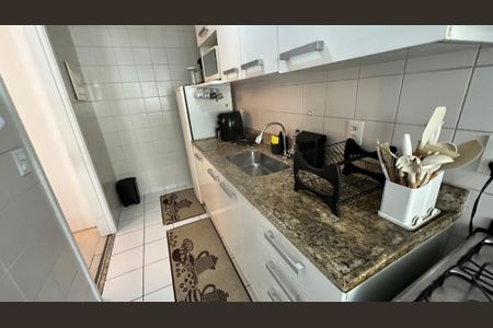 Apartamento para alugar com 70m², 2 quartos e 2 vagasCozinha