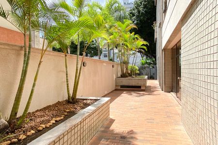 Apartamento à venda com 382m², 5 quartos e 3 vagas Apartamento à venda com 382m², 5 quartos e 3 vagasArea comum