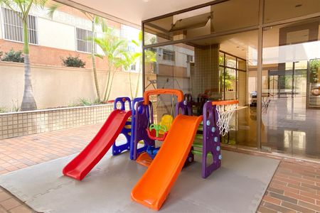 Apartamento à venda com 382m², 5 quartos e 3 vagas Apartamento à venda com 382m², 5 quartos e 3 vagasArea comum