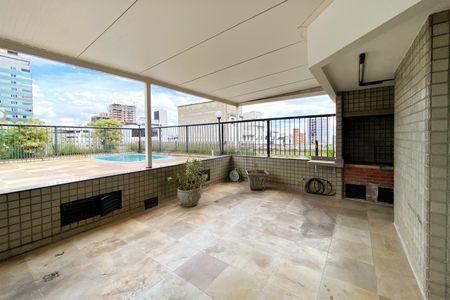 Apartamento à venda com 382m², 5 quartos e 3 vagas Apartamento à venda com 382m², 5 quartos e 3 vagasCobertura