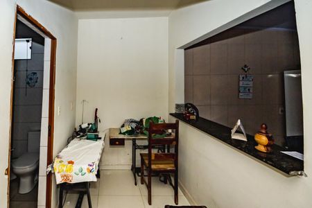 Casa à venda com 3 quartos, 360m² em Minas Caixa, Belo Horizonte