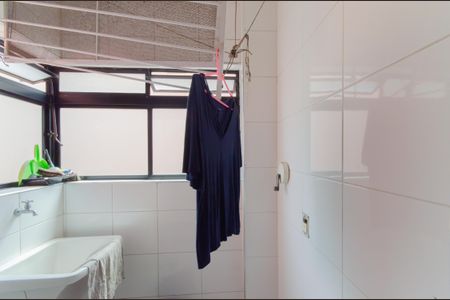 Apartamento à venda com 58m², 2 quartos e 1 vagaÁrea de Serviço