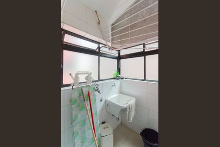 Apartamento à venda com 58m², 2 quartos e 1 vagaÁrea de Serviço