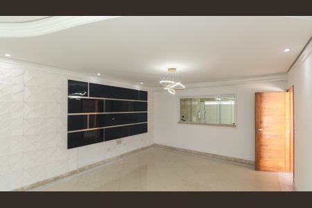 Sala de casa para alugar com 4 quartos, 200m² em Vila Isolina Mazzei, São Paulo