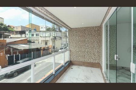 Varanda da Suíte 1 de casa para alugar com 4 quartos, 200m² em Vila Isolina Mazzei, São Paulo