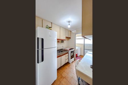 Apartamento à venda com 74m², 2 quartos e 1 vagaCozinha