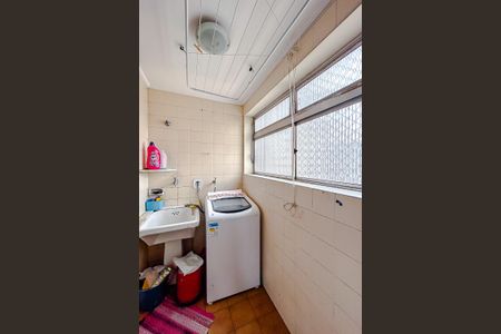 Apartamento à venda com 74m², 2 quartos e 1 vagaÁrea de Serviço