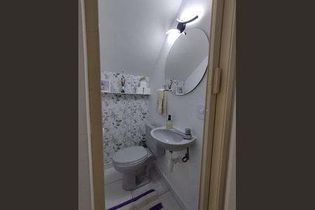 Casa à venda com 140m², 3 quartos e 1 vaga Casa à venda com 140m², 3 quartos e 1 vagaLavabo
