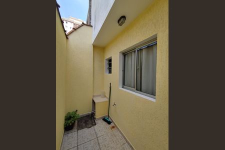 Casa à venda com 140m², 3 quartos e 1 vaga Casa à venda com 140m², 3 quartos e 1 vagaQuintal