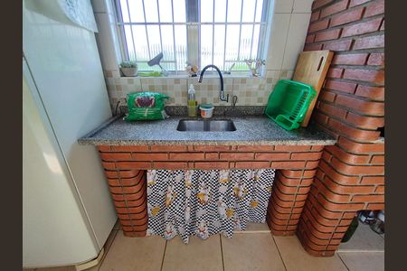 Casa à venda com 140m², 3 quartos e 1 vaga Casa à venda com 140m², 3 quartos e 1 vagaChurrasqueira