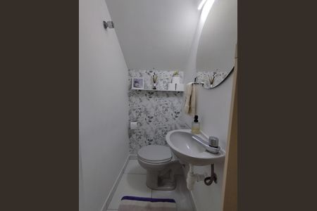 Casa à venda com 140m², 3 quartos e 1 vaga Casa à venda com 140m², 3 quartos e 1 vagaLavabo