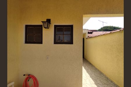 Casa à venda com 140m², 3 quartos e 1 vaga Casa à venda com 140m², 3 quartos e 1 vagaVaranda da Suíte
