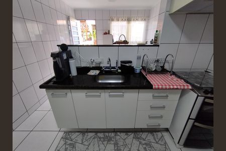 Casa à venda com 140m², 3 quartos e 1 vaga Casa à venda com 140m², 3 quartos e 1 vagaCozinha - Torneira