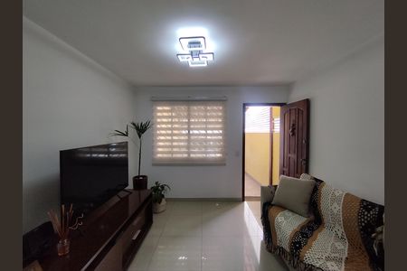 Casa à venda com 140m², 3 quartos e 1 vaga Casa à venda com 140m², 3 quartos e 1 vagaSala