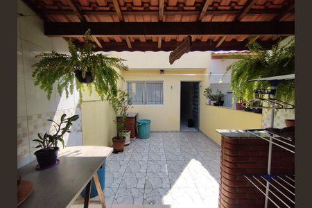 Casa à venda com 140m², 3 quartos e 1 vaga Casa à venda com 140m², 3 quartos e 1 vagaQuintal