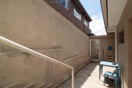 Casa à venda com 227m², 3 quartos e 4 vagas Casa à venda com 227m², 3 quartos e 4 vagasÁrea Externo