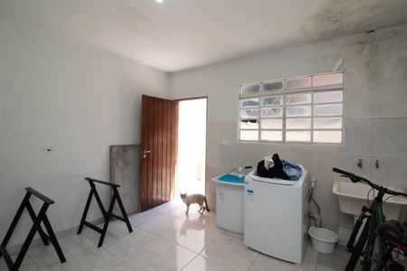 Casa à venda com 227m², 3 quartos e 4 vagas Casa à venda com 227m², 3 quartos e 4 vagasÁrea de Serviço