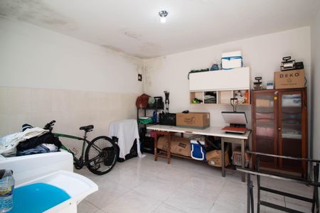 Casa à venda com 227m², 3 quartos e 4 vagas Casa à venda com 227m², 3 quartos e 4 vagasÁrea de Serviço