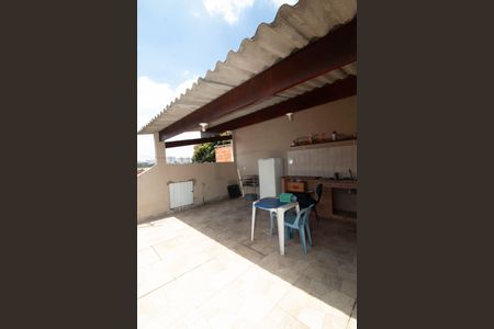 Casa à venda com 227m², 3 quartos e 4 vagas Casa à venda com 227m², 3 quartos e 4 vagasÁrea externa