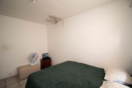 Casa à venda com 227m², 3 quartos e 4 vagas Casa à venda com 227m², 3 quartos e 4 vagasQuarto 3