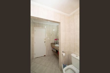 Casa à venda com 227m², 3 quartos e 4 vagas Casa à venda com 227m², 3 quartos e 4 vagasBanheiro