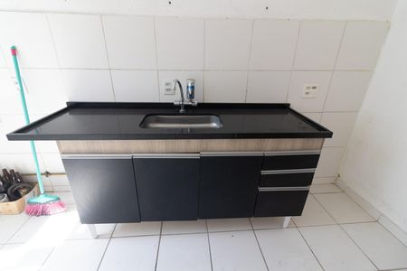 Apartamento à venda com 60m², 2 quartos e 1 vaga Apartamento à venda com 60m², 2 quartos e 1 vagaCozinha e Área de Serviço