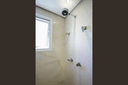 Apartamento à venda com 65m², 2 quartos e 2 vagasChuveiro da Suíte