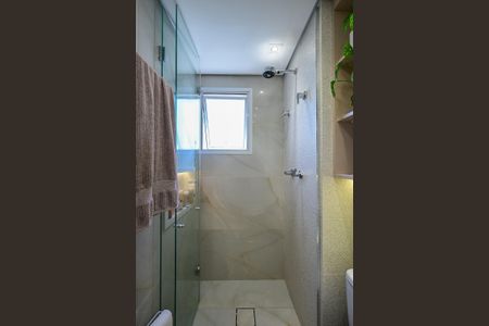 Apartamento à venda com 65m², 2 quartos e 2 vagasBanheiro Suíte