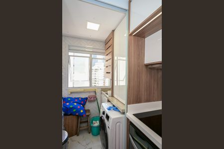 Apartamento à venda com 65m², 2 quartos e 2 vagasÁrea de Serviço