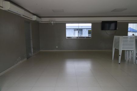 Apartamento para alugar com 45m², 2 quartos e 1 vagaÁrea comum - Salão de festas