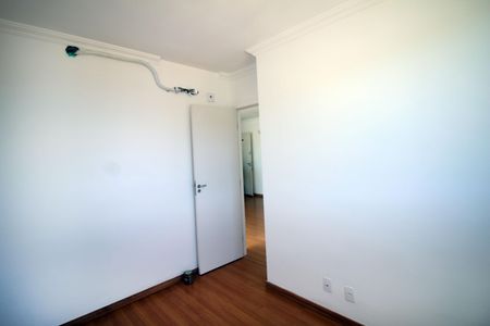 Quarto 2 de apartamento para alugar com 2 quartos, 45m² em Irajá, Rio de Janeiro
